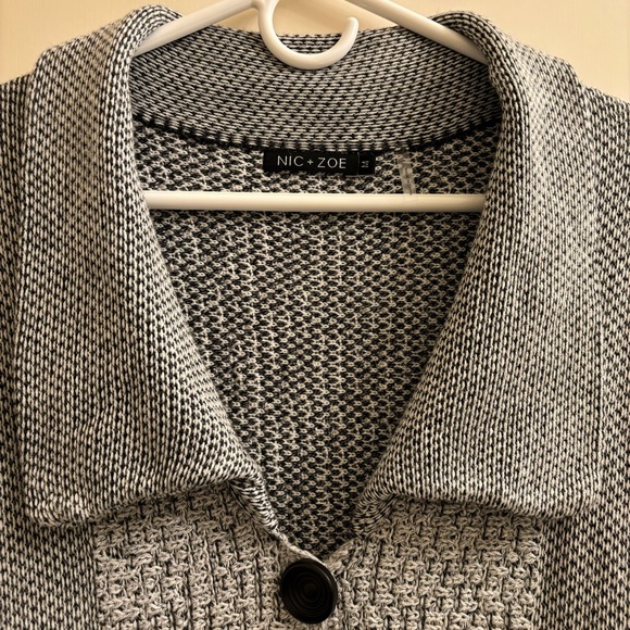 NIC + ZOE White Black Knit Cardigan Jacket Color Block Sweater Size M - Picture 3 of 7